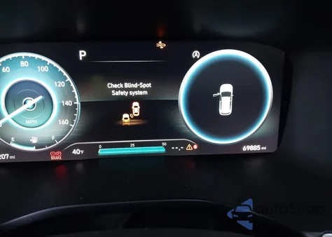 2021 Hyundai Santa Fe Limited z USA, uszkodzony, nr VIN 5NMS44AL9MH368552